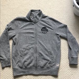 Men’s Roots sweatshirt